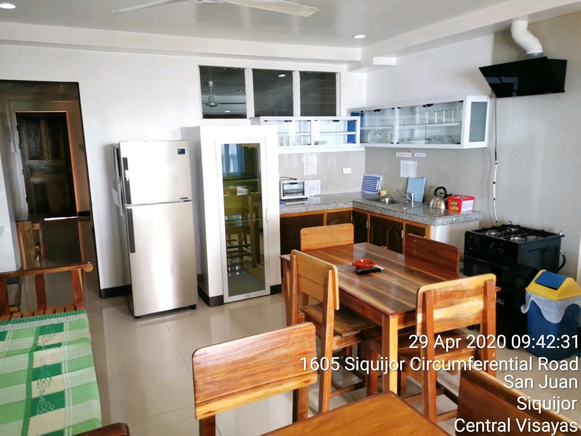 Tropicasa Siquijor Seafront Guest House Solangon Exterior photo